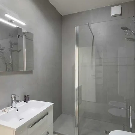 La Casina Di Ivonne Centro Apartment *